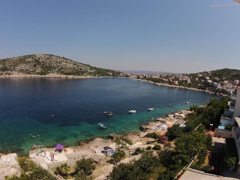 Direkt Am Meer-Apartments Puntaplanka Rogoznica  Zewnętrze zdjęcie